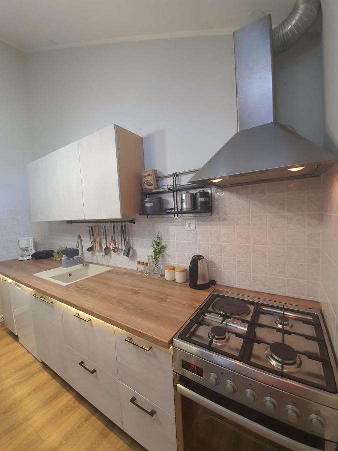 Apartment D Free Parking & Wifi, Walking Distance To Centrum Zára Kültér fotó